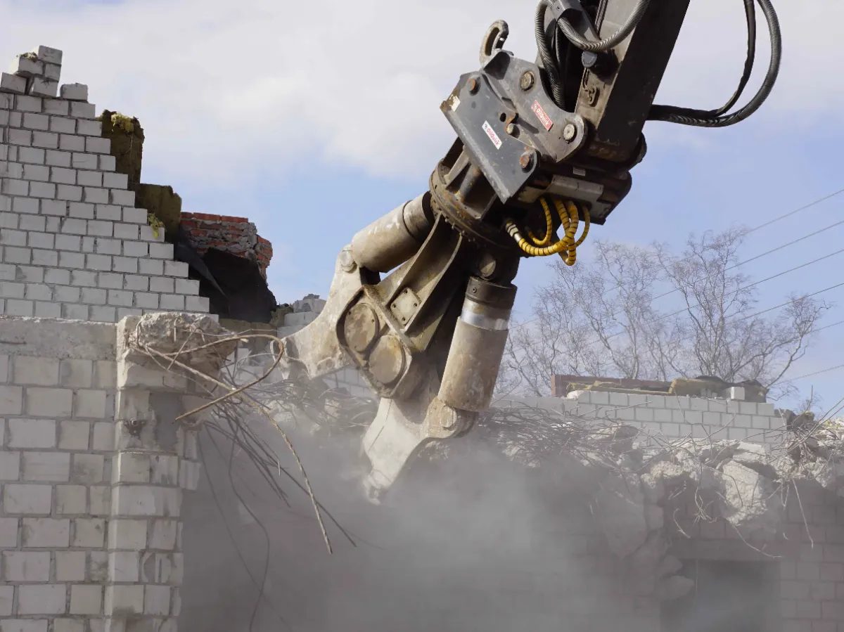 Commercial Demolition Services: A Guide to the Essentials